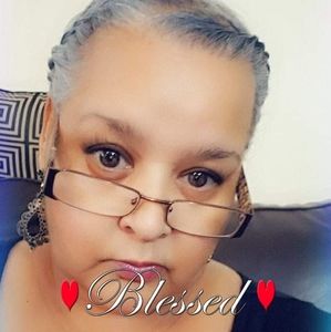 Meet your Posher, Yolanda